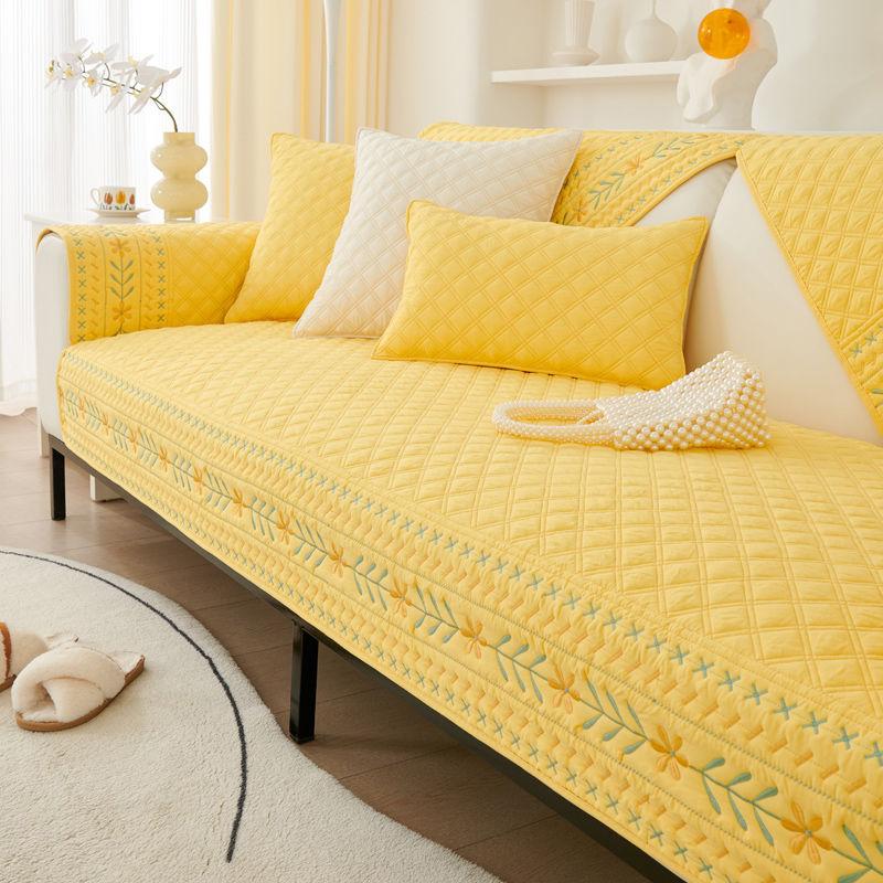 Подушка для дивана в кремовом стиле, чехол для спинки дивана, полотенце, универсальная нескользящая подушка для сиденья дивана Four Seasons 71CM*71CM
Подушка для дивана в кремовом стиле, чехол для спинки дивана, полотенце, универсальная нескользящая подушка для сиденья дивана Four Seasons 71CM*71CM