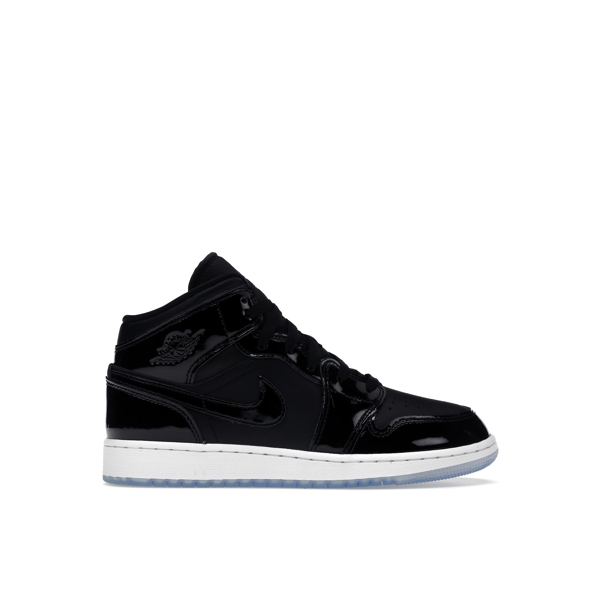 Детские кроссовки Air Jordan 1 Mid SE GS Space Jam Black Dark-Concord White DV1337-004 36
Детские кроссовки Air Jordan 1 Mid SE GS Space Jam Black Dark-Concord White DV1337-004 36
