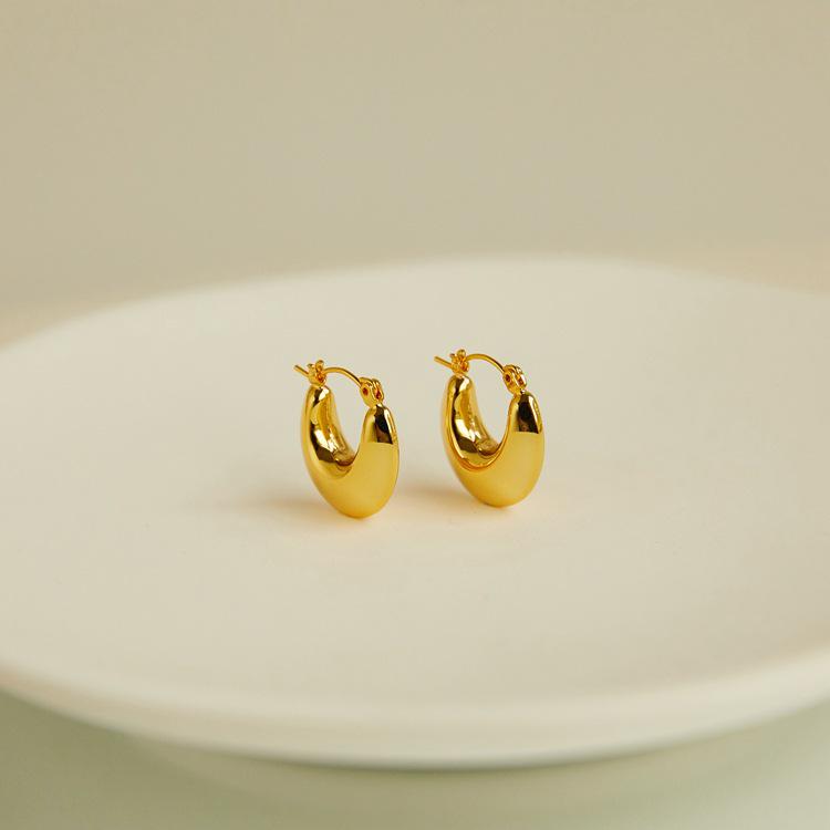 Преувеличенные геометрические серьги-полукольца - U-образные серьги-кольца и пусеты для женщин
Преувеличенные геометрические серьги-полукольца - U-образные серьги-кольца и пусеты для женщин