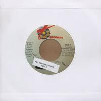 7inch Record SIZZLA - Put The Fire Pon Dem none Techniques Jamaica Reggae, Ska & Dub Used
7inch Record SIZZLA - Put The Fire Pon Dem none Techniques Jamaica Reggae, Ska & Dub Used