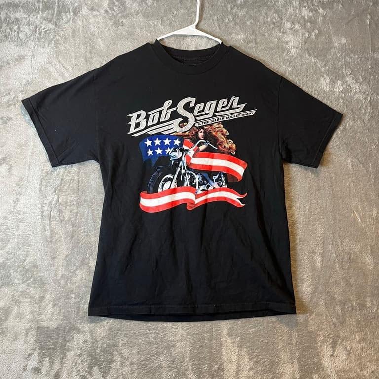 Bob Seger North American Tour 2006-2007 Gift For Fans Unisex T-Shirt CA19 Unisex T-Shirt S
Bob Seger North American Tour 2006-2007 Gift For Fans Unisex T-Shirt CA19 Unisex T-Shirt S