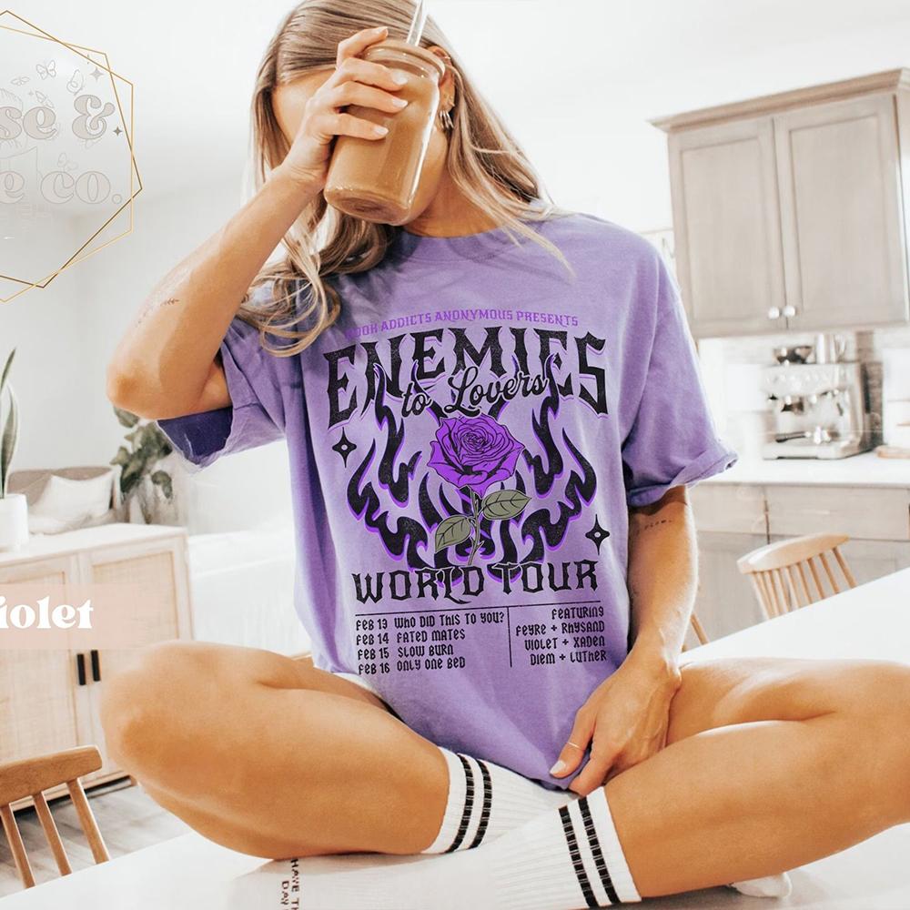 Enemies To Lovers Comfort Literary Shirts Light Academia Gift Bookstagram Booktok Merch Bookish Shirt Y2K Unisex Top Streetwear 4XL
Enemies To Lovers Comfort Literary Shirts Light Academia Gift Bookstagram Booktok Merch Bookish Shirt Y2K Unisex Top Streetwear 4XL