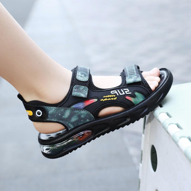 Tide beach classmates middle school boys soft soles new beach shoes air cushion children sports sandals children cool 42
Tide beach classmates middle school boys soft soles new beach shoes air cushion children sports sandals children cool 42