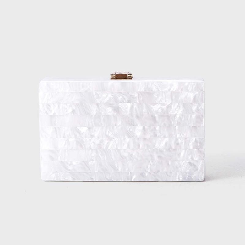 Clutch Bag Crossbody New Fashion Stripes Patchwork Shoulder Pearlized Acrylic Party Women s Small Purse Luxury Designer Bags 18x5x11cm білий
Clutch Bag Crossbody New Fashion Stripes Patchwork Shoulder Pearlized Acrylic Party Women s Small Purse Luxury Designer Bags 18x5x11cm білий