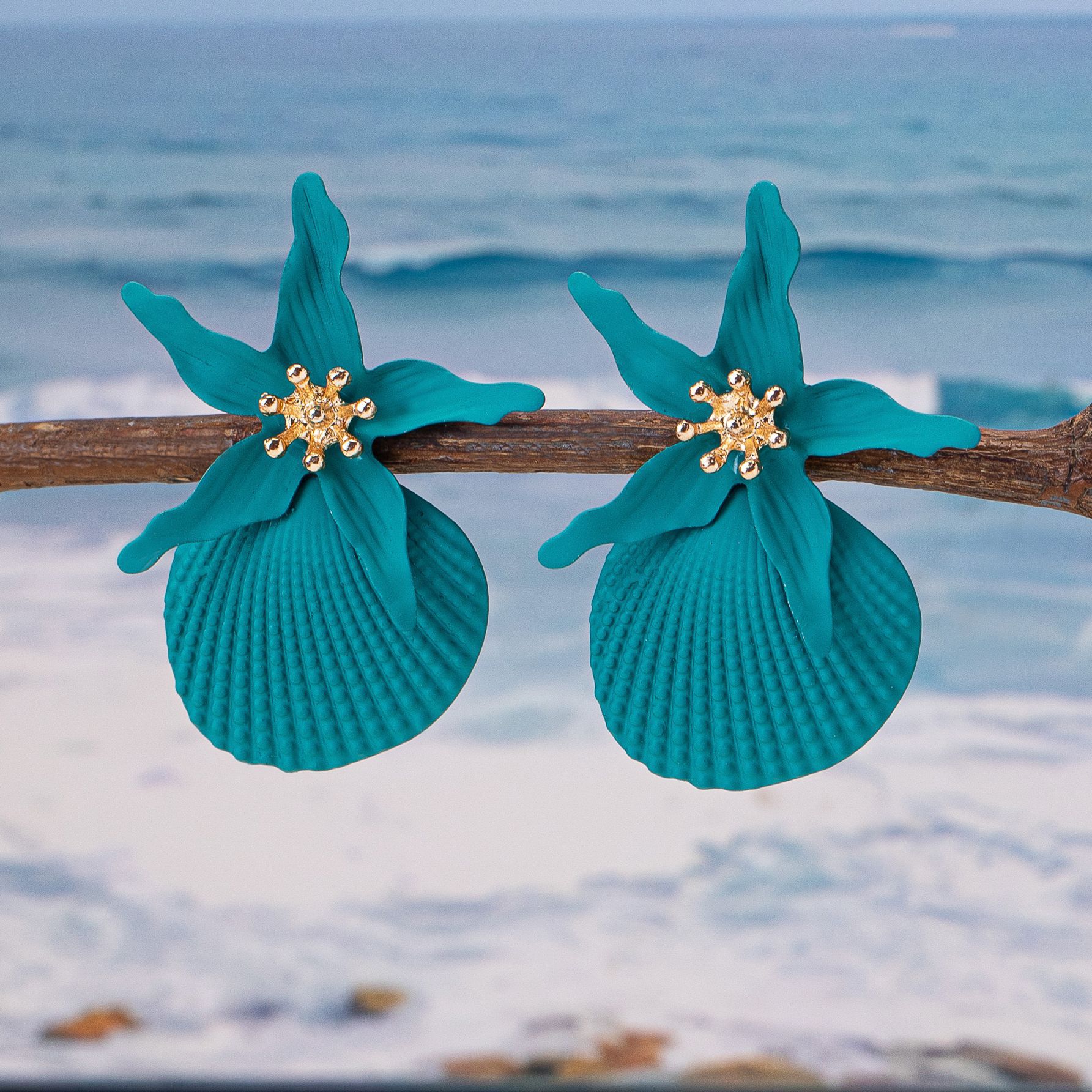 Модные серьги для женщин зелёный
Модные серьги для женщин зелёный