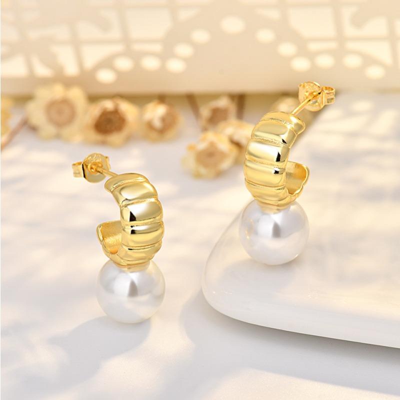 Hot New Product C-shaped Earrings Pins Cold Style High-end Temperament Pearl Earrings for Women
Hot New Product C-shaped Earrings Pins Cold Style High-end Temperament Pearl Earrings for Women
