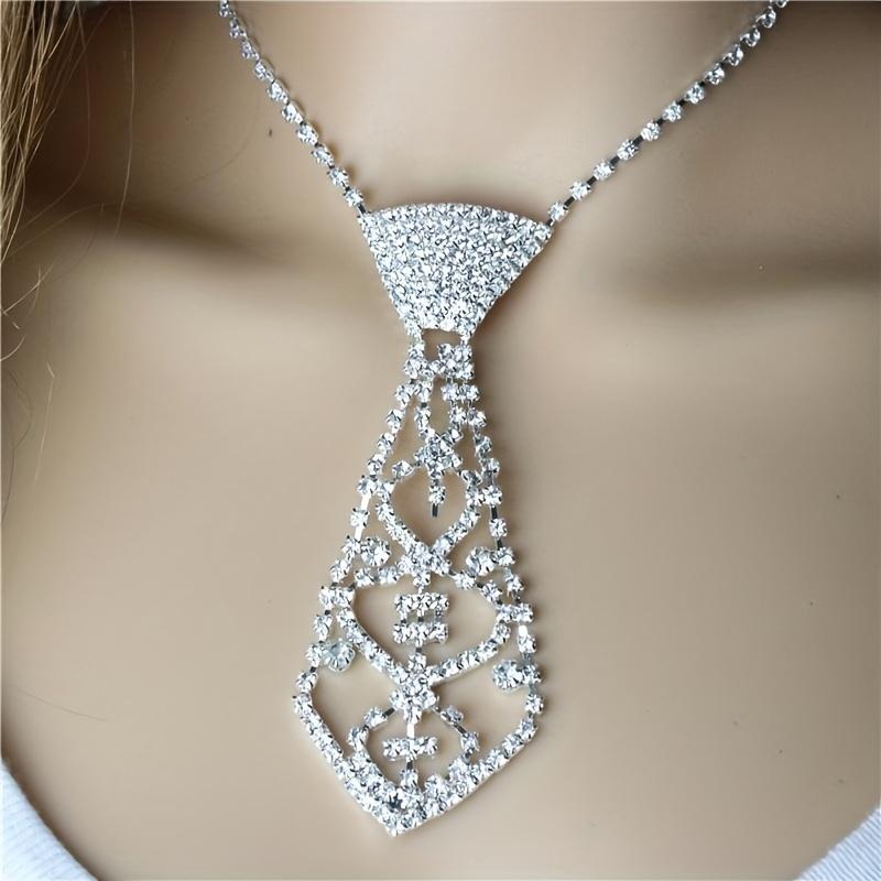 Qing an Jing Luxury Geometric Elegant Tie Design Long Necklace Women s Wedding Engagement Party Jewelry Sweater Chain
Qing an Jing Luxury Geometric Elegant Tie Design Long Necklace Women s Wedding Engagement Party Jewelry Sweater Chain