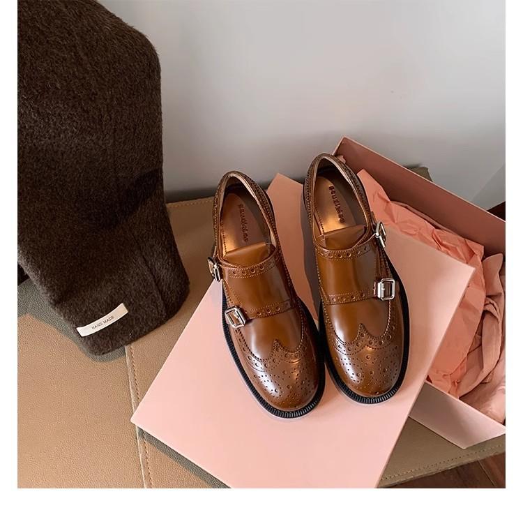 Grape mother same British style carved baroque single shoes thick heel small leather shoes loafers women 40
Grape mother same British style carved baroque single shoes thick heel small leather shoes loafers women 40