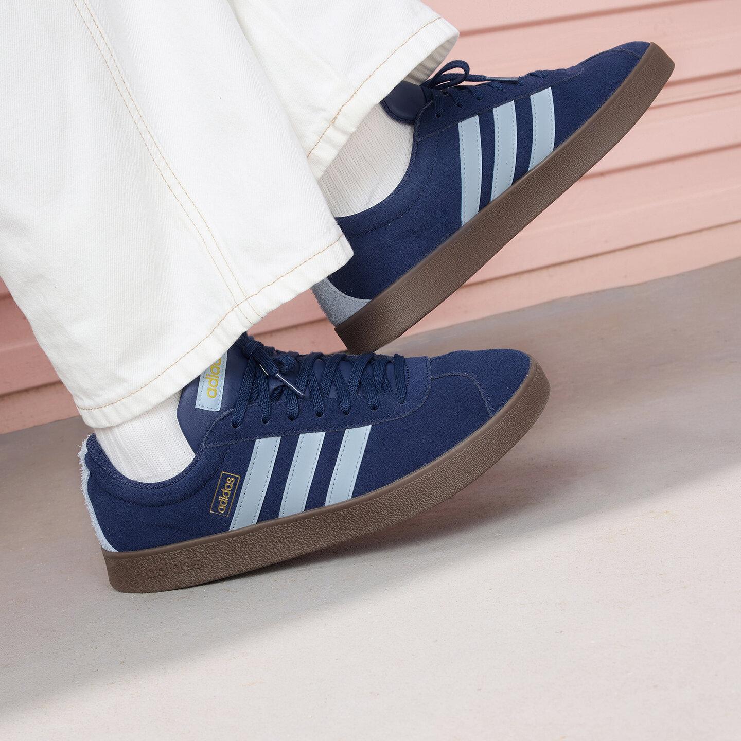 adidas VL Court 2.0 Navy Blue Gum 36.5
adidas VL Court 2.0 Navy Blue Gum 36.5