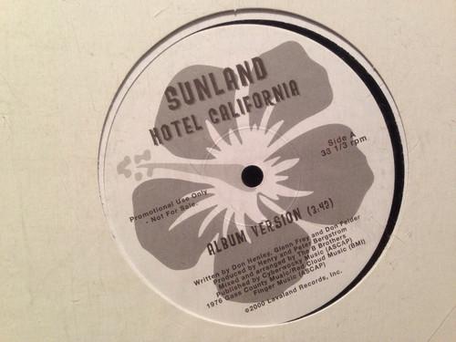 12inch Record SUNLAND - Hotel California NONE Lavaland Record 2000 UK Soul/Funk Used
12inch Record SUNLAND - Hotel California NONE Lavaland Record 2000 UK Soul/Funk Used