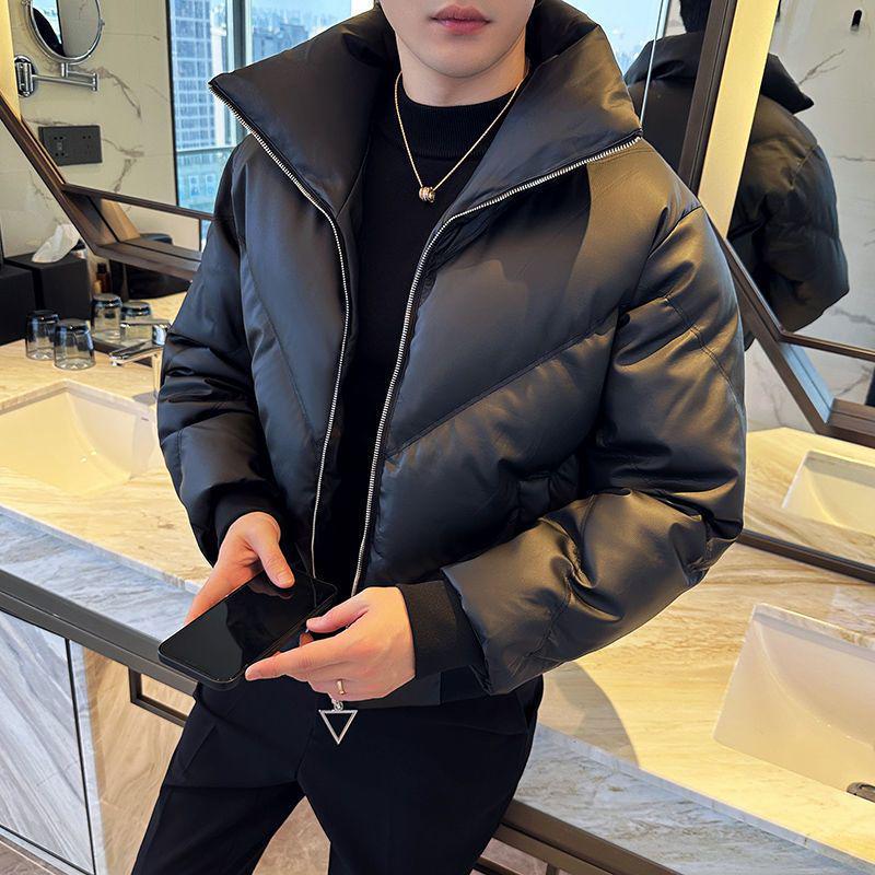 Мужская зимняя хлопковая куртка - Толстая, однотонная, свободного кроя, в европейском стиле, короткий дизайн хлеб L (recommended for 105-120 jin)
Мужская зимняя хлопковая куртка - Толстая, однотонная, свободного кроя, в европейском стиле, короткий дизайн хлеб L (recommended for 105-120 jin)