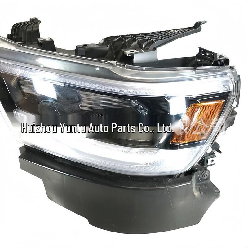 84621848/84621849/68316088AD Mid-Trim Black Base Headlights (Left & Right)
84621848/84621849/68316088AD Mid-Trim Black Base Headlights (Left & Right)
