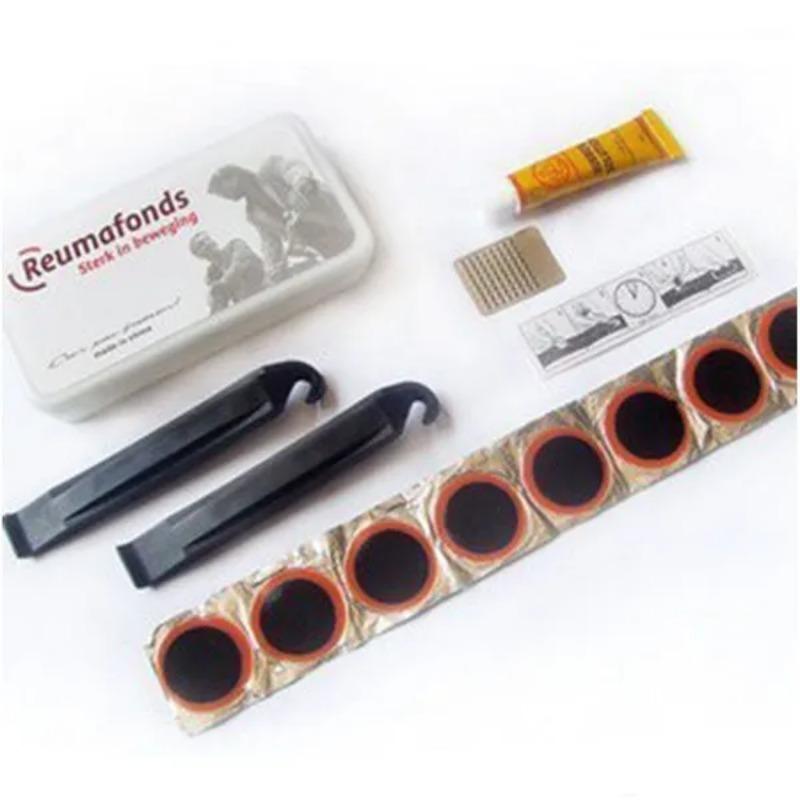 1SET mountain bike tire repair tool set repair tool bicycle riding tire repair rubber + crowbar + glue
1SET mountain bike tire repair tool set repair tool bicycle riding tire repair rubber + crowbar + glue