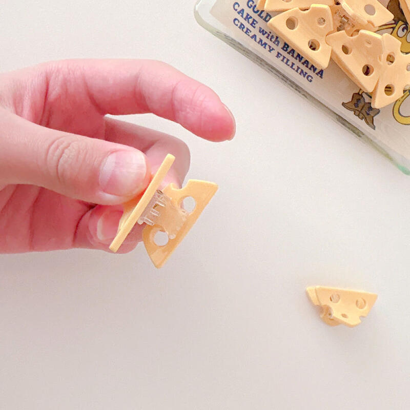 Cheese Mini Tongs
Cheese Mini Tongs