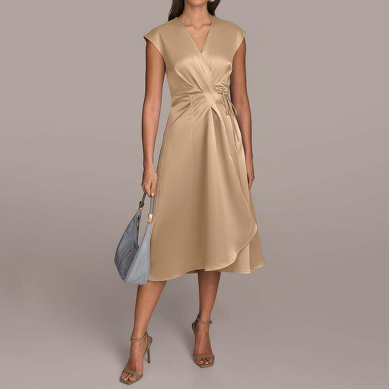 2026 Summer Elegant Satin Sleeveless Evening Wedding Dress XL шампанського
2026 Summer Elegant Satin Sleeveless Evening Wedding Dress XL шампанського