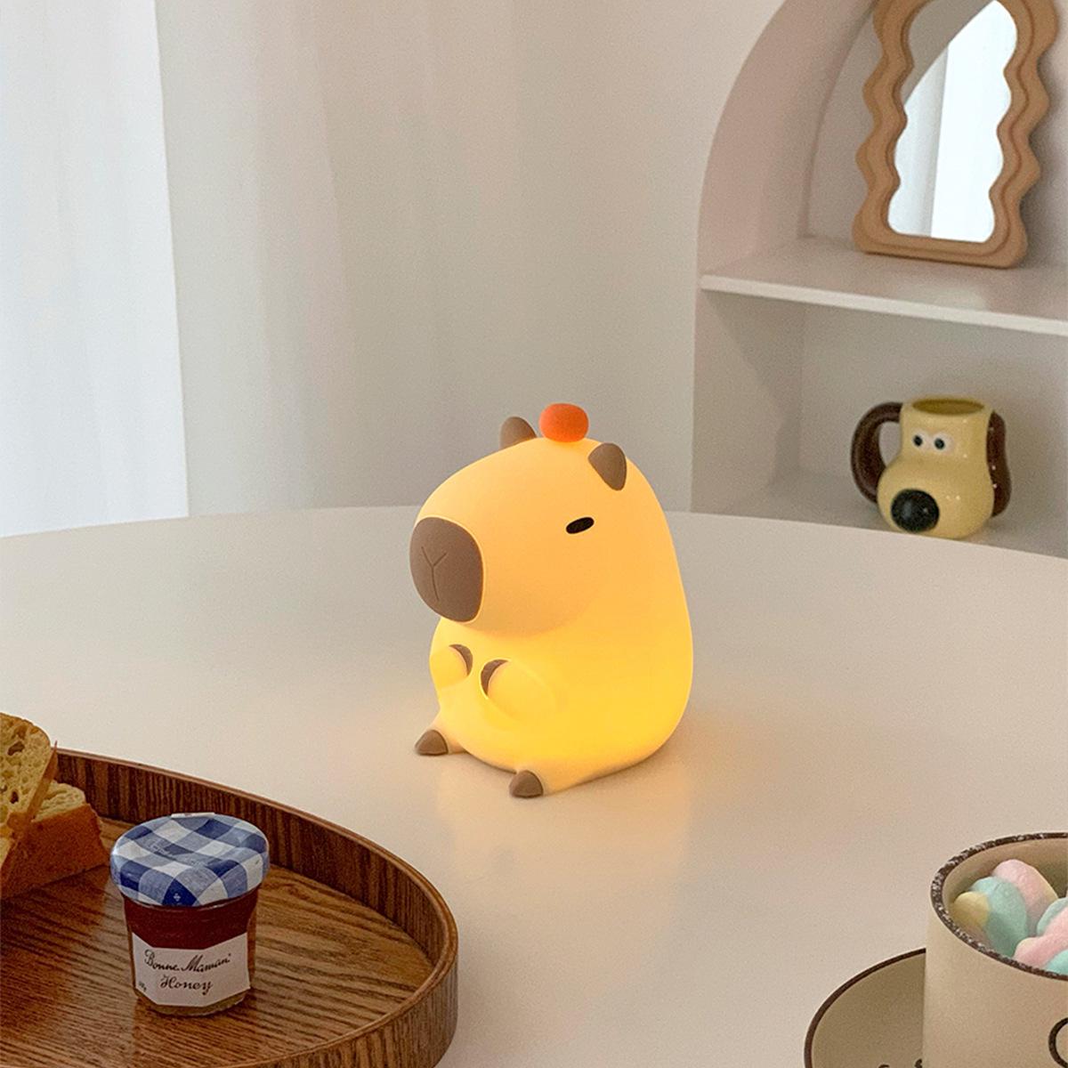 Capybara Silicone Tap Light: Bedroom Bedside Night Lamp with High-End Ambiance 3V
Capybara Silicone Tap Light: Bedroom Bedside Night Lamp with High-End Ambiance 3V