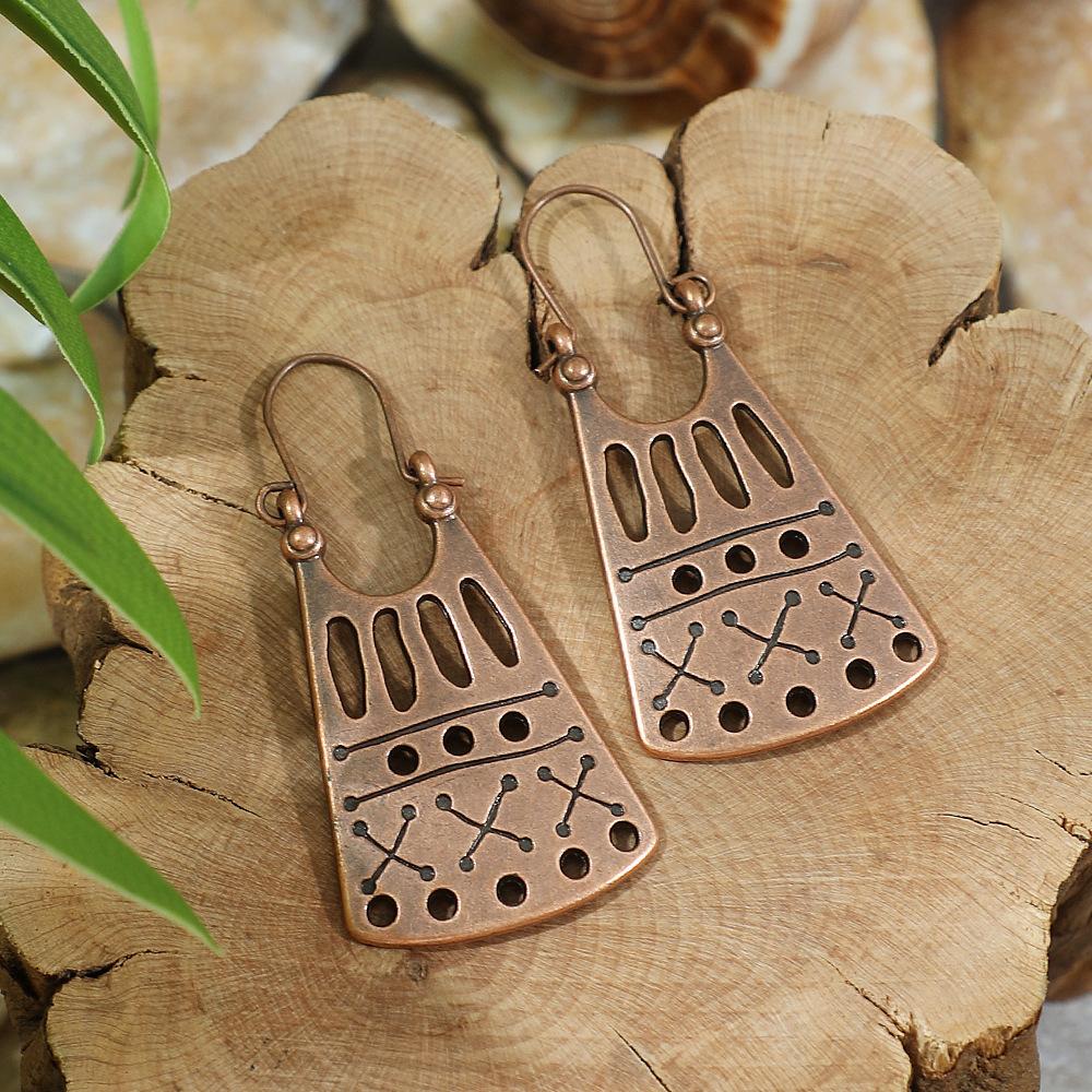 Vintage Ethnic Geometric Brown Drop Earrings for Women Elegant Personality Vacation Casual Daily Earrings Boho Jewelry
Vintage Ethnic Geometric Brown Drop Earrings for Women Elegant Personality Vacation Casual Daily Earrings Boho Jewelry