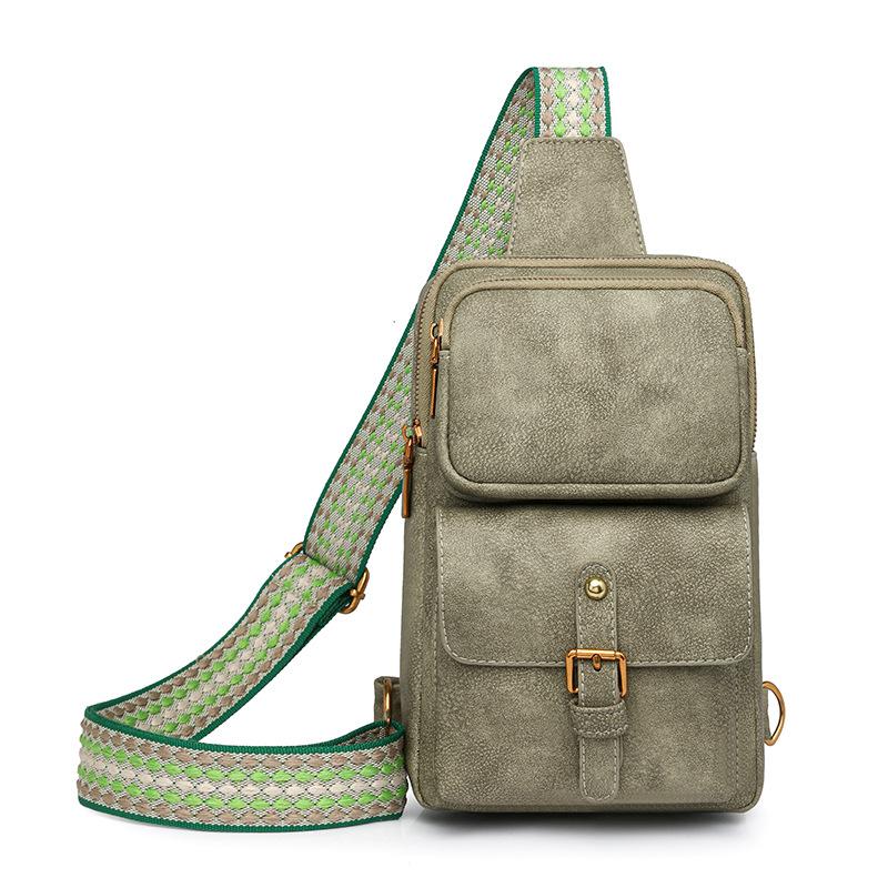 Винтажная женская нагрудная сумка для улицы, большая вместимость, сумка через плечо
Винтажная женская нагрудная сумка для улицы, большая вместимость, сумка через плечо