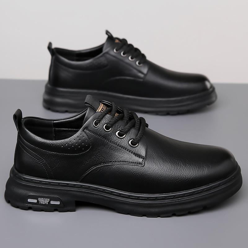 Мужская обувь из натуральной кожи. Новые кожаные туфли. Мужские модные низкие туфли в британском стиле. Универсальная мужская рабочая обувь с мягкой подошвой. 45
Мужская обувь из натуральной кожи. Новые кожаные туфли. Мужские модные низкие туфли в британском стиле. Универсальная мужская рабочая обувь с мягкой подошвой. 45