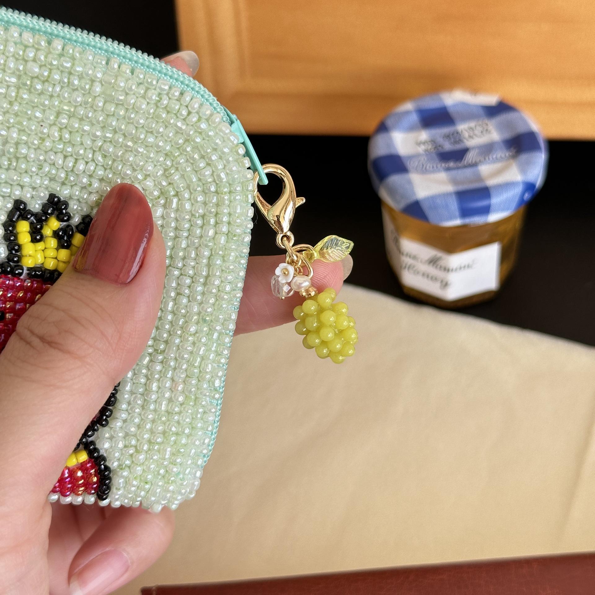 Bag Charm Keyring Handmade Grape Cluster Keychain Grape Keyring Plump Handmade Beaded Key Chain For Keys Backpacks Decorative
Bag Charm Keyring Handmade Grape Cluster Keychain Grape Keyring Plump Handmade Beaded Key Chain For Keys Backpacks Decorative
