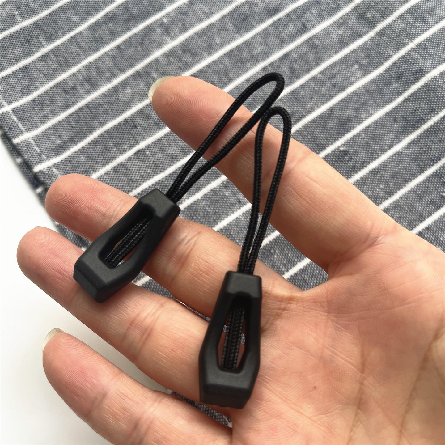 Small Lanyard Universal Accessory Plastic Chain Simple Cellular Decoration Little Rope Luggage Zipper String Phone Ring
Small Lanyard Universal Accessory Plastic Chain Simple Cellular Decoration Little Rope Luggage Zipper String Phone Ring
