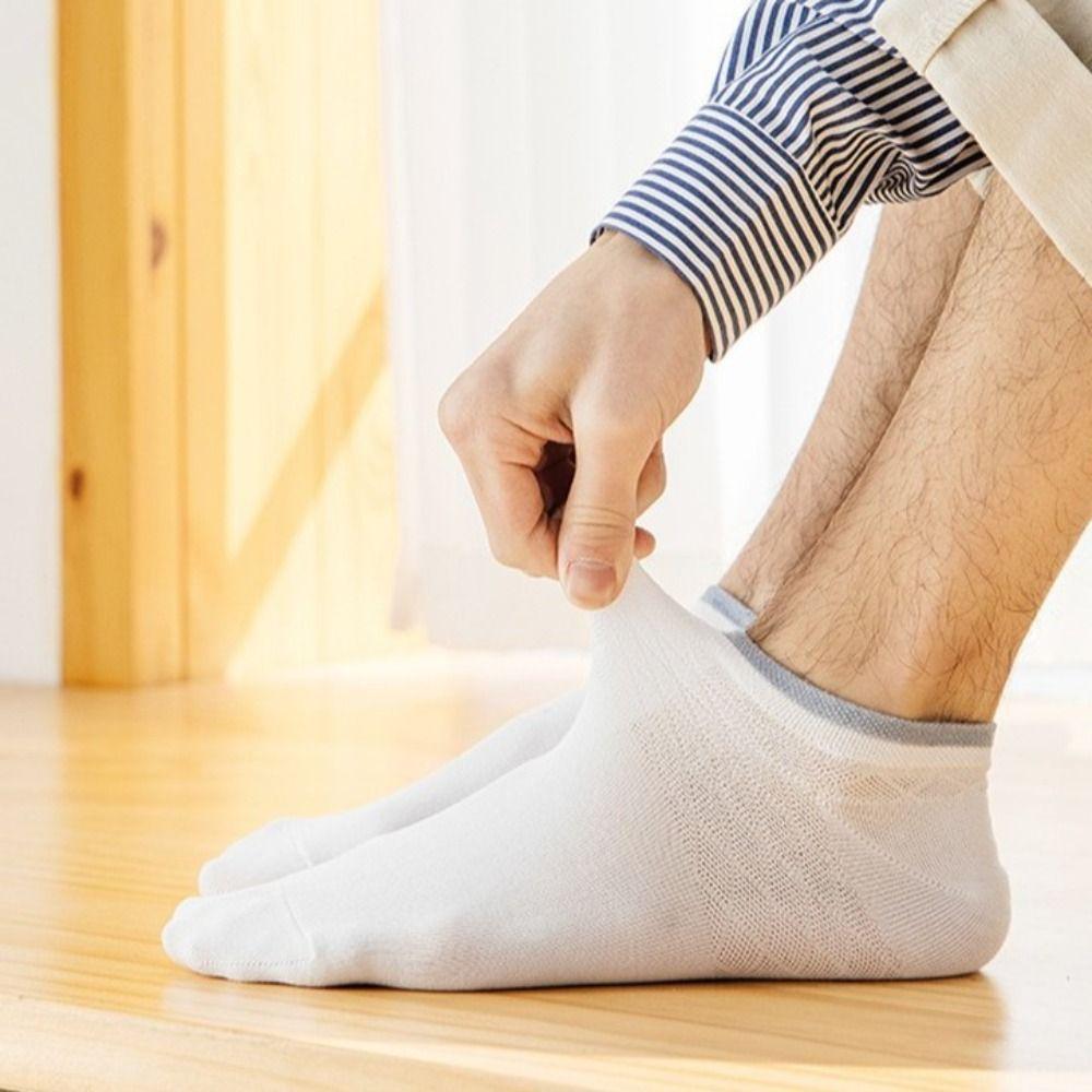 Soft Invisible Breathable Hosiery Sweat-Absorbent Socks Men Cotton Socks Short Tube Sports Socks темно-синий
Soft Invisible Breathable Hosiery Sweat-Absorbent Socks Men Cotton Socks Short Tube Sports Socks темно-синий