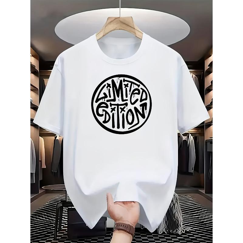 European sizes A Round-Neck Short-Sleeve T-Shirt Featuring Black Circular Graffiti-Style Text on The Front That Says LIMITED EDITION. S белый
European sizes A Round-Neck Short-Sleeve T-Shirt Featuring Black Circular Graffiti-Style Text on The Front That Says LIMITED EDITION. S белый