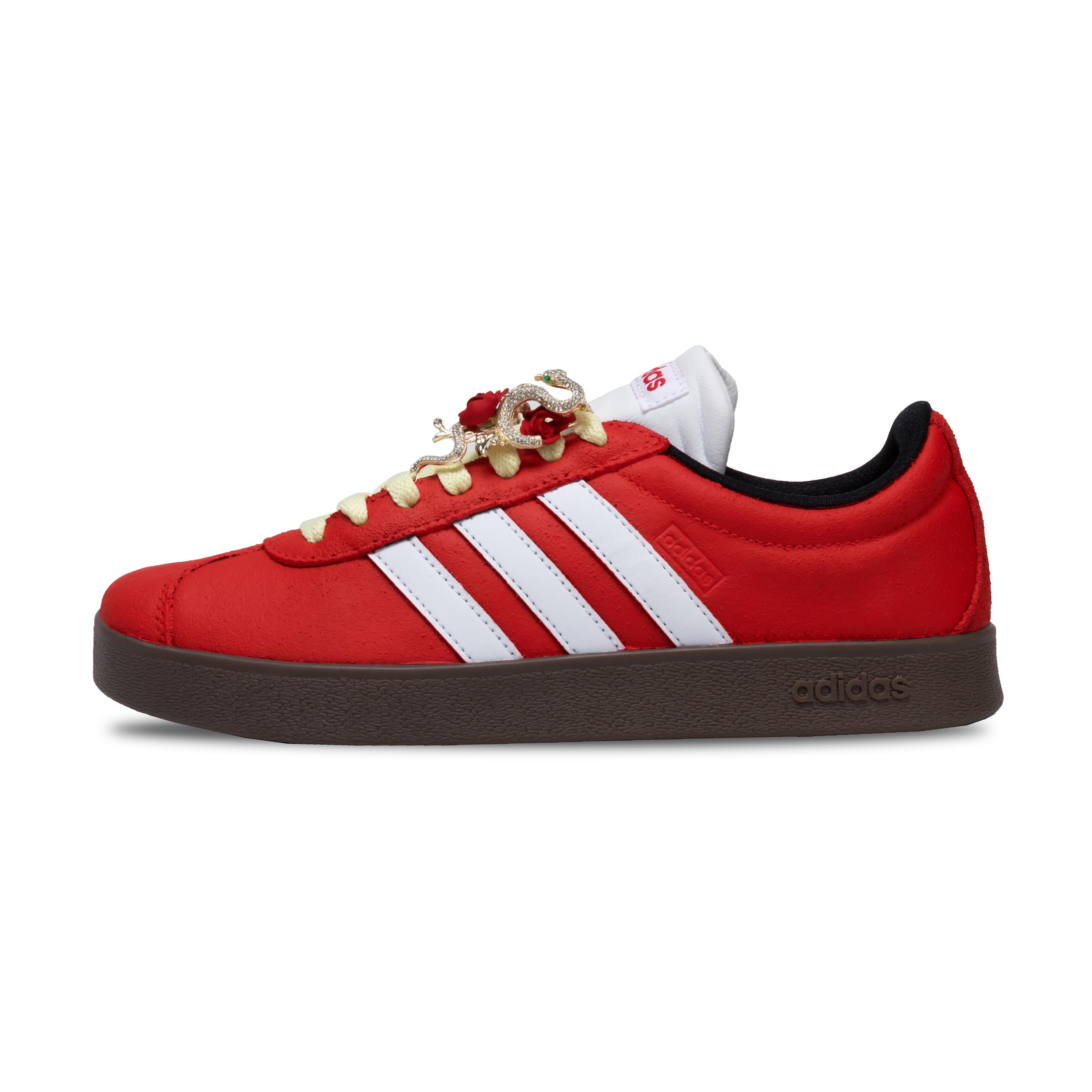 Adidas Neo VL Court 2.0 Twenty Royal Flush Royal Straight Flush Low top Skateboard Shoes Unisex Red HQ1801(Team329-) 40
Adidas Neo VL Court 2.0 Twenty Royal Flush Royal Straight Flush Low top Skateboard Shoes Unisex Red HQ1801(Team329-) 40