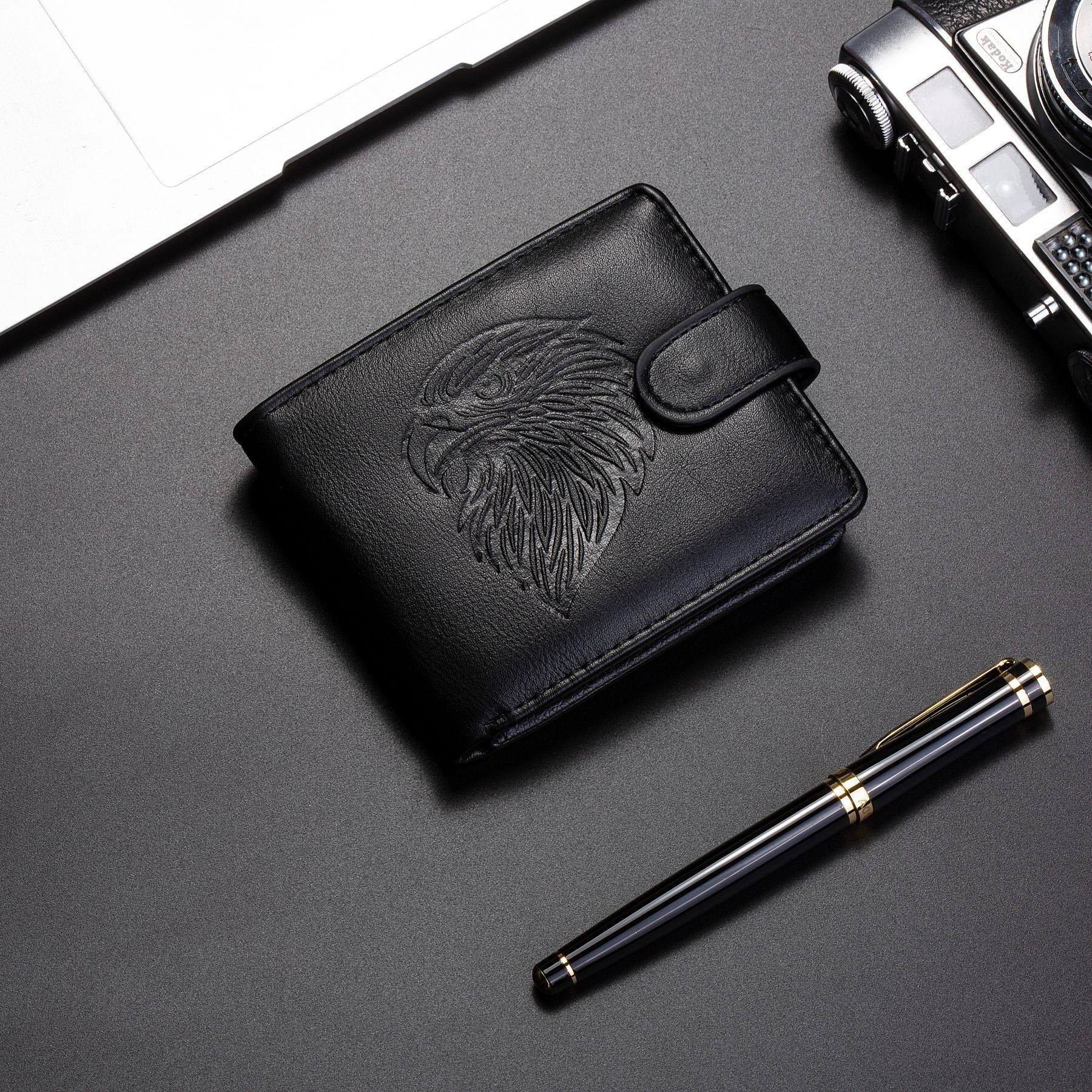 Embossed Eagle PU Leather Retro Wallet for Men, Multi Functional Business, Large Capacity Card Bag, Zero Wallet, Portable
Embossed Eagle PU Leather Retro Wallet for Men, Multi Functional Business, Large Capacity Card Bag, Zero Wallet, Portable