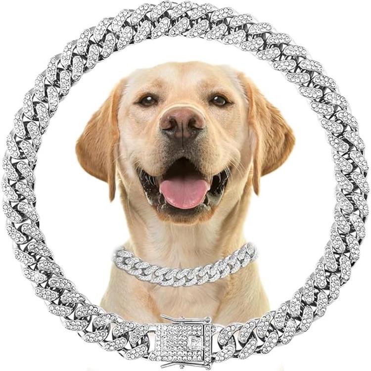 12mm Wide Rhinestone Christmas Pet Collar for Dogs & Cats - Gold Necklace Accessory Buckle Only (No Chain) срібний
12mm Wide Rhinestone Christmas Pet Collar for Dogs & Cats - Gold Necklace Accessory Buckle Only (No Chain) срібний