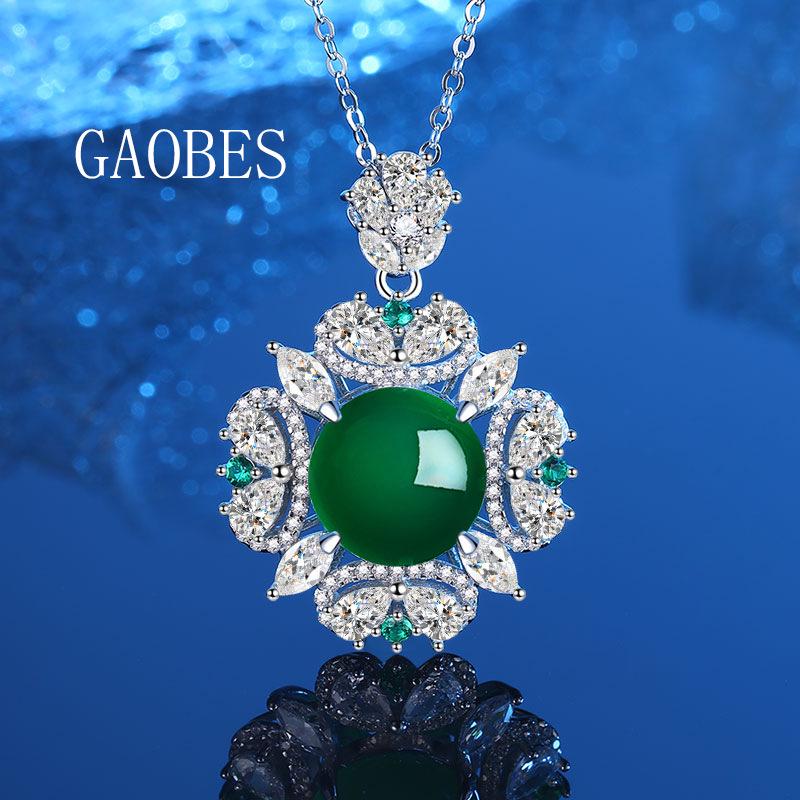 Elegant Retro S925 Sterling Silver Simulated Emerald Pendant Necklace for Women 925 Silver
Elegant Retro S925 Sterling Silver Simulated Emerald Pendant Necklace for Women 925 Silver