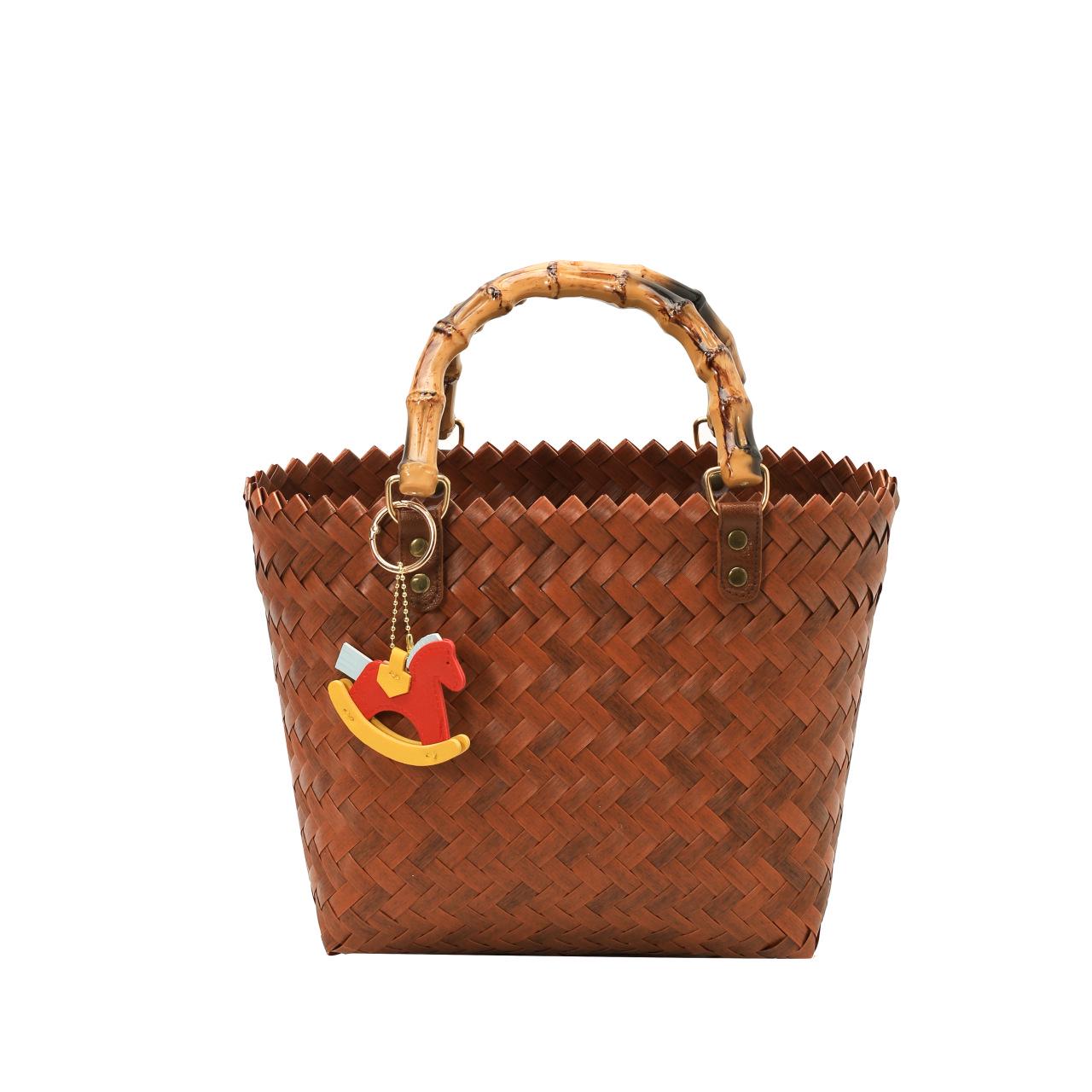 Large-Capacity Hand-Woven Women s Bag: Rattan, Horse Vegetable Basket, Perfect for Commuting, Picnics, and More. Small
Large-Capacity Hand-Woven Women s Bag: Rattan, Horse Vegetable Basket, Perfect for Commuting, Picnics, and More. Small