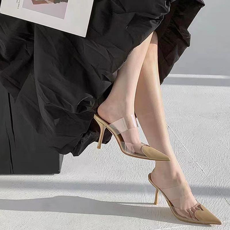 Directly from the Baotou high-heeled sandals, simple wind pvc splicing love pointed high-heeled sandals 34
Directly from the Baotou high-heeled sandals, simple wind pvc splicing love pointed high-heeled sandals 34