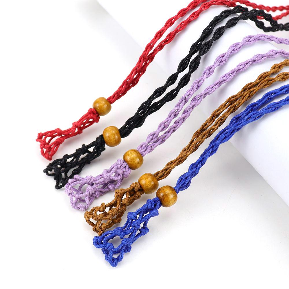 Adjustable Natural Stone Macrame Necklace Pendant with Hand-Woven Net Holder (N664) 
Adjustable Natural Stone Macrame Necklace Pendant with Hand-Woven Net Holder (N664)