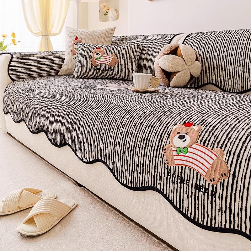 Строго отобранный шенилл, подушка для дивана особой формы, универсальная противоскользящая для всех сезонов, новый нерегулярный цельный чехол на подушку сиденья для прямого ряда 90*70cm
Строго отобранный шенилл, подушка для дивана особой формы, универсальная противоскользящая для всех сезонов, новый нерегулярный цельный чехол на подушку сиденья для прямого ряда 90*70cm