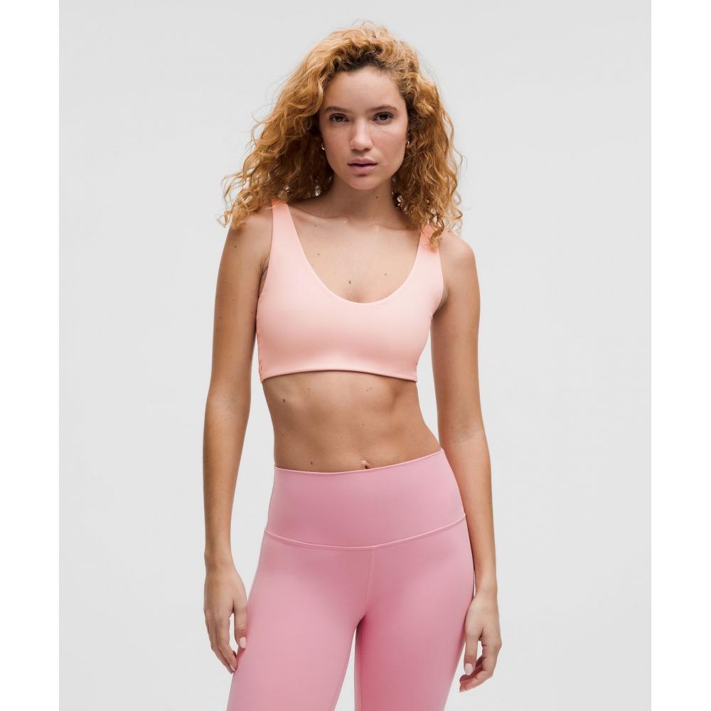 Lululemon Bend This SCoop And SquAre BrA Light Support A C Cups strAwberry milkshAke XXS/XS
Lululemon Bend This SCoop And SquAre BrA Light Support A C Cups strAwberry milkshAke XXS/XS