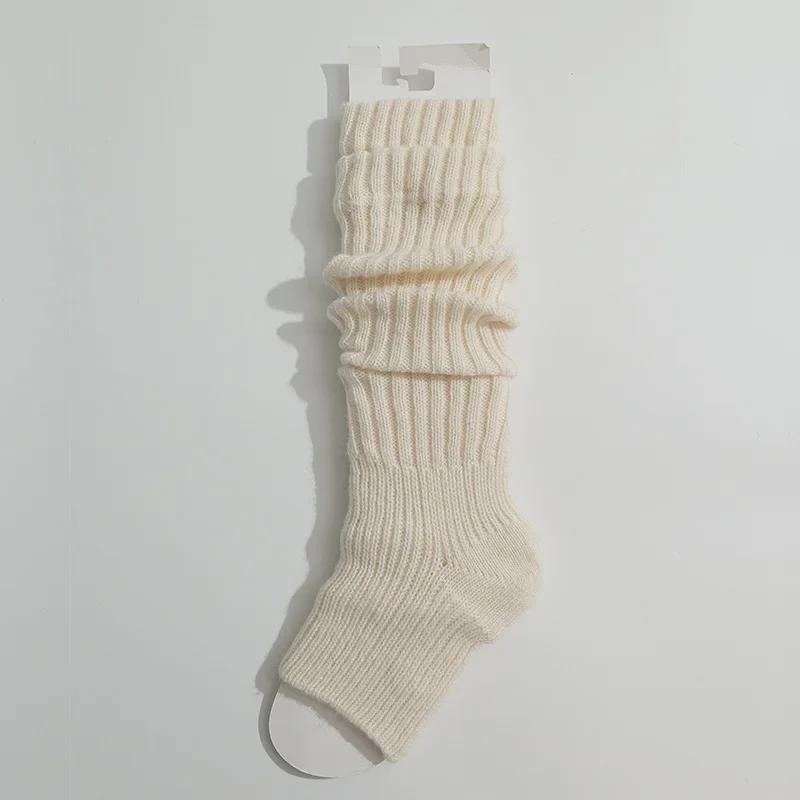 Белые вязаные женские зимние носки Y2K из ворса из телячьей шерсти - теплые чехлы для зимних ботинок One Size кремовый/белый
Белые вязаные женские зимние носки Y2K из ворса из телячьей шерсти - теплые чехлы для зимних ботинок One Size кремовый/белый