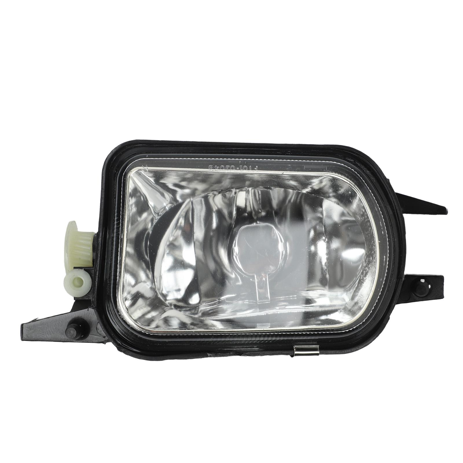 Front Fog Lamps For Mercedes-Benz For CLK-Class For C-Class For SL-Class For W203 2001-2006 2038201156, 2038201256
Front Fog Lamps For Mercedes-Benz For CLK-Class For C-Class For SL-Class For W203 2001-2006 2038201156, 2038201256