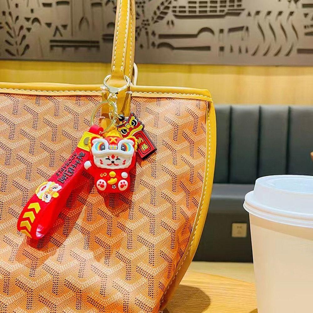 Кулон в китайском стиле, металлический Lucky Cat, подарочный ремешок для ключей, сумка, кулон, брелок для танца льва, автомобильный брелок
Кулон в китайском стиле, металлический Lucky Cat, подарочный ремешок для ключей, сумка, кулон, брелок для танца льва, автомобильный брелок