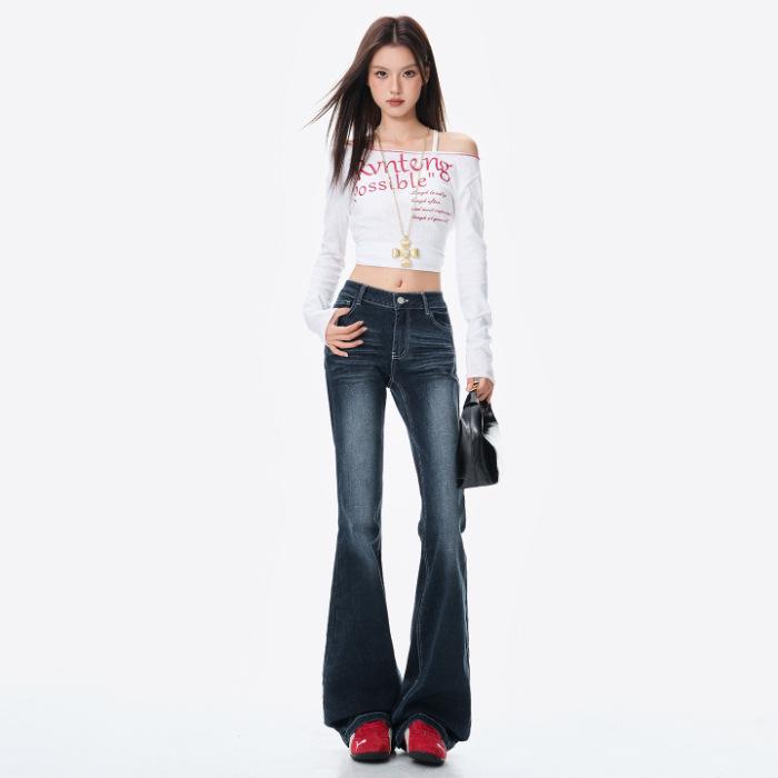 Blue-Gray Low-Waisted Slim Fit Flared Jeans for Women - Autumn Design S
Blue-Gray Low-Waisted Slim Fit Flared Jeans for Women - Autumn Design S