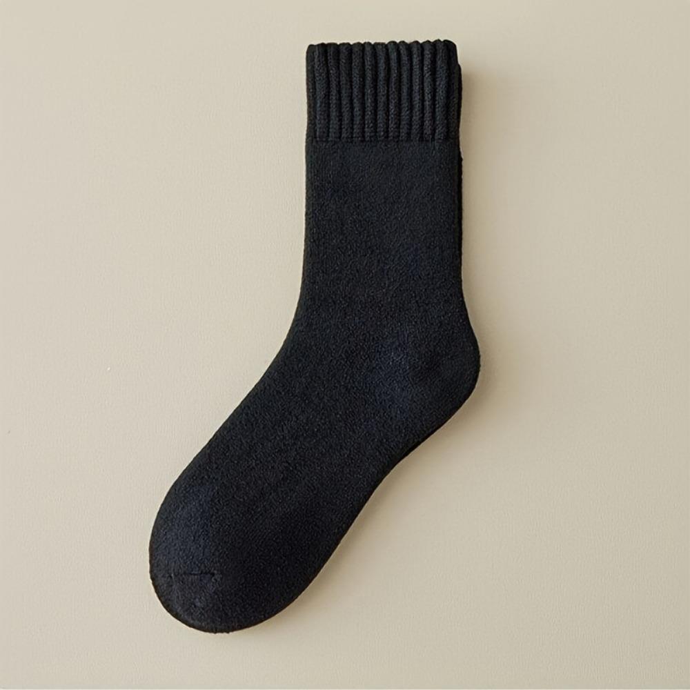 Casual Cashmere Fuzzy Wool Socks Thick Thermal Mid Tube Socks Solid Color Winter Warm Velvet Socks For Women One Size чорний
Casual Cashmere Fuzzy Wool Socks Thick Thermal Mid Tube Socks Solid Color Winter Warm Velvet Socks For Women One Size чорний