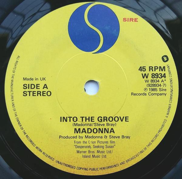 7-дюймовая пластинка MADONNA Into The Groove W8934 SIRE 1985 UK Поп Б/у
7-дюймовая пластинка MADONNA Into The Groove W8934 SIRE 1985 UK Поп Б/у
