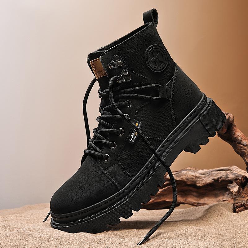 Autumn and winter high-top men s boots 2025 new leather fashion trend Martin boots men s big-headed locomotive shoes tooling boots 39
Autumn and winter high-top men s boots 2025 new leather fashion trend Martin boots men s big-headed locomotive shoes tooling boots 39
