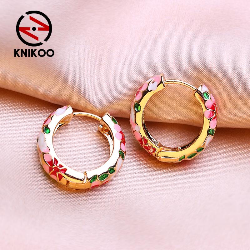 KNIKOO круглые серьги-клипсы для женщин, модные серьги с цветком, ювелирные изделия для подарков на свадьбу разноцветный
KNIKOO круглые серьги-клипсы для женщин, модные серьги с цветком, ювелирные изделия для подарков на свадьбу разноцветный