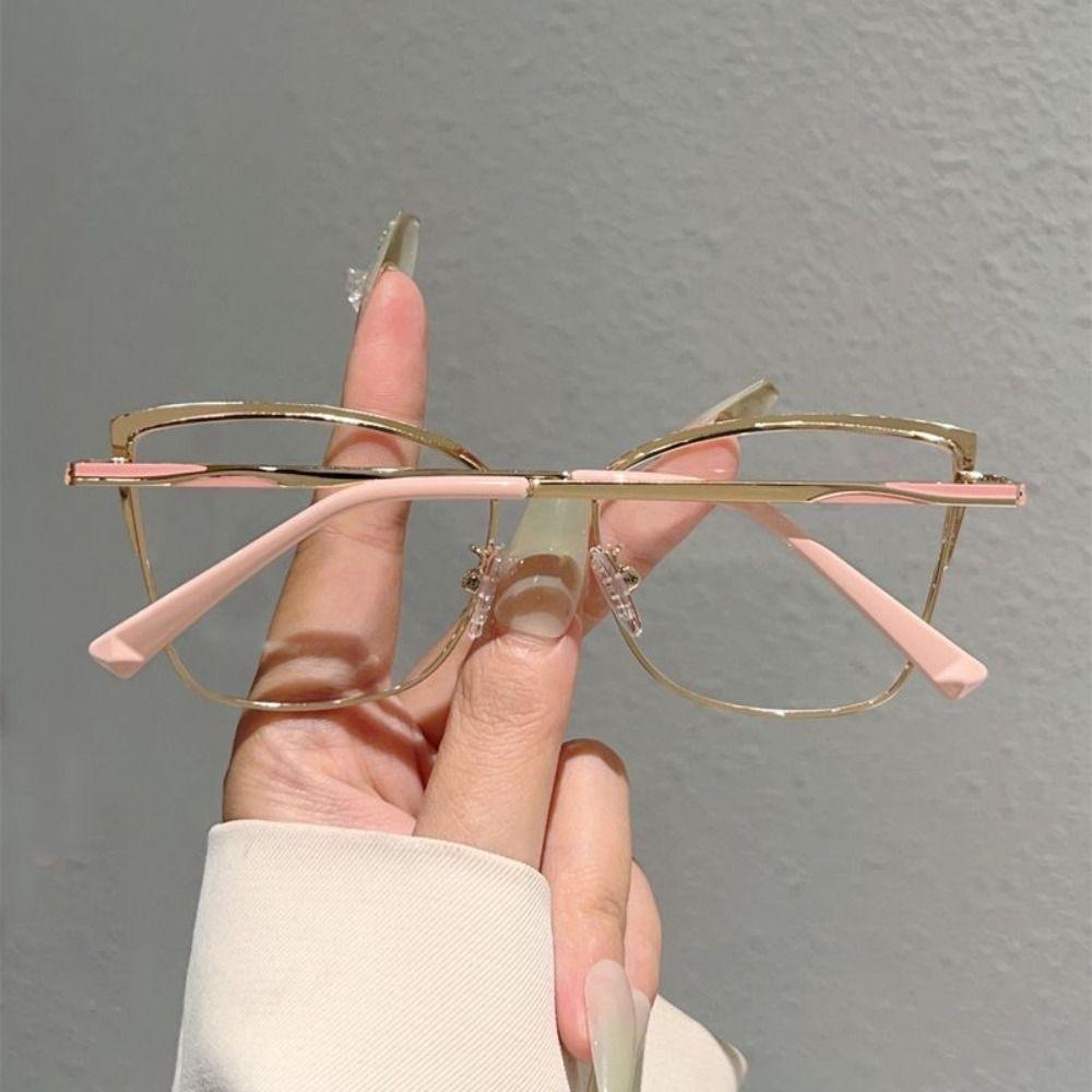 Retro Square Frame Myopia Glasses Lightweight Large Frame Eyewear Anti-blue Light Glasses Unisex червоний/золотий
Retro Square Frame Myopia Glasses Lightweight Large Frame Eyewear Anti-blue Light Glasses Unisex червоний/золотий