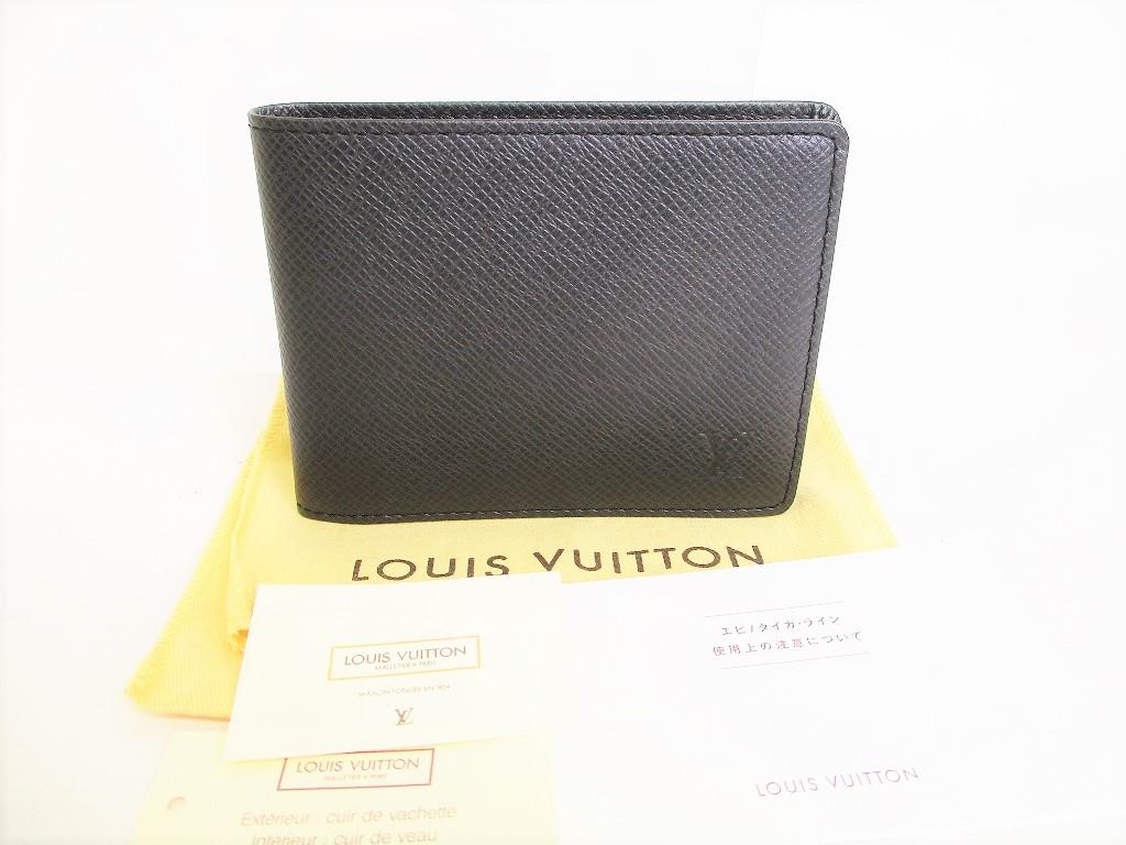 Автентичний гаманець LOUIS VUITTON Ardoise Black Taiga зі складеною шкірою №8971 відремонтований
Автентичний гаманець LOUIS VUITTON Ardoise Black Taiga зі складеною шкірою №8971 відремонтований
