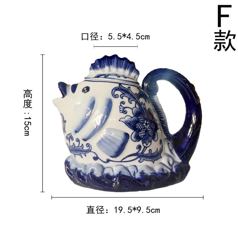 Korean Blue and White Porcelain Kettle Creative Animal Shape Ceramic Teapot Home Bar Decoration Ornaments Drinkware Coffee Pot
Korean Blue and White Porcelain Kettle Creative Animal Shape Ceramic Teapot Home Bar Decoration Ornaments Drinkware Coffee Pot