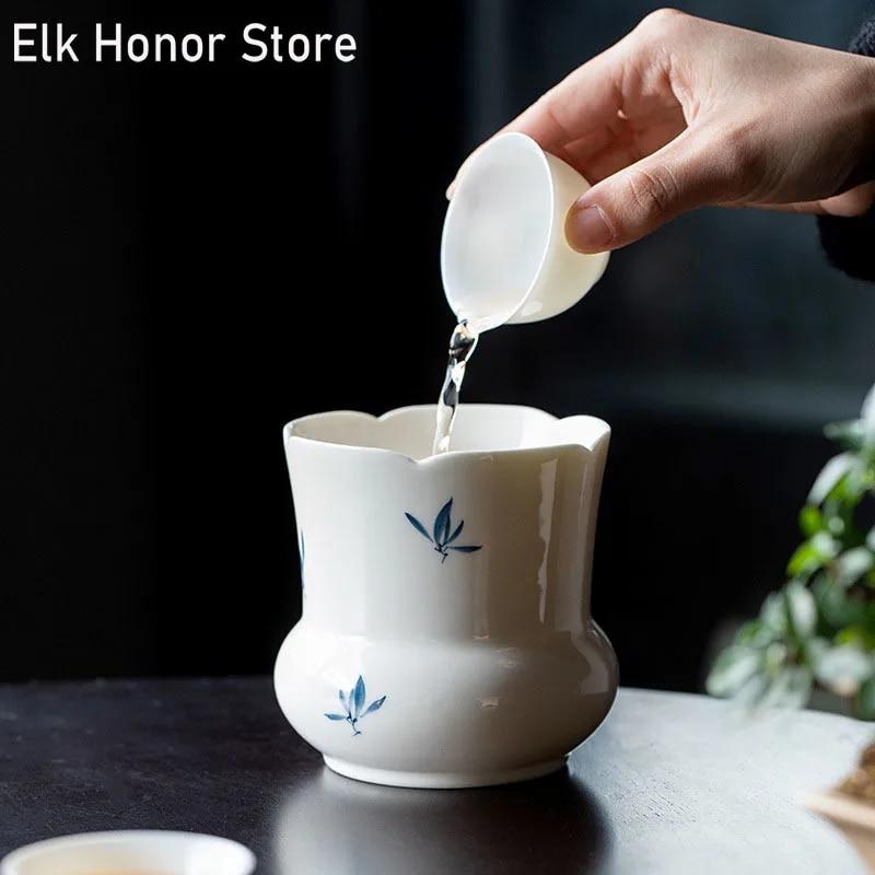 470ml Pure H-painted Butterfly Orchid Art Ceramic Jianshui Tea Residue Jar Huating Tea Washing Style Kung Fu Tea Set
470ml Pure H-painted Butterfly Orchid Art Ceramic Jianshui Tea Residue Jar Huating Tea Washing Style Kung Fu Tea Set