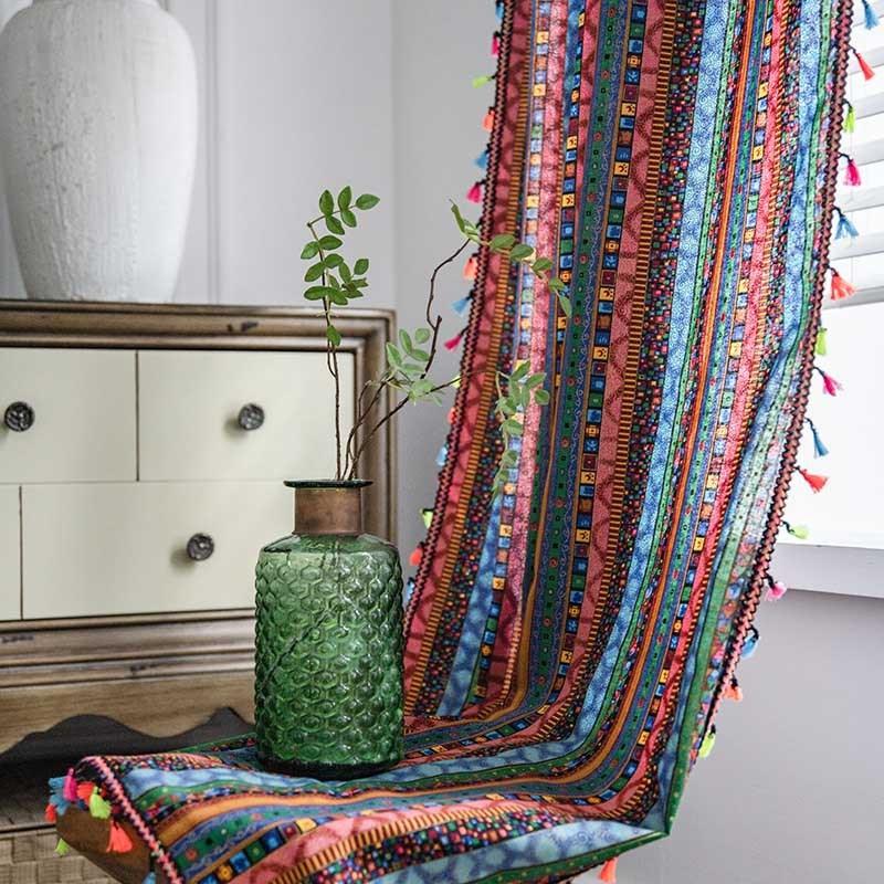 American Bohemian Style Red Gilding Stripe Cotton Linen Printing Semi Transparent Living Room Blackout Home Window Curtain W150 x H160cm&Punching
American Bohemian Style Red Gilding Stripe Cotton Linen Printing Semi Transparent Living Room Blackout Home Window Curtain W150 x H160cm&Punching