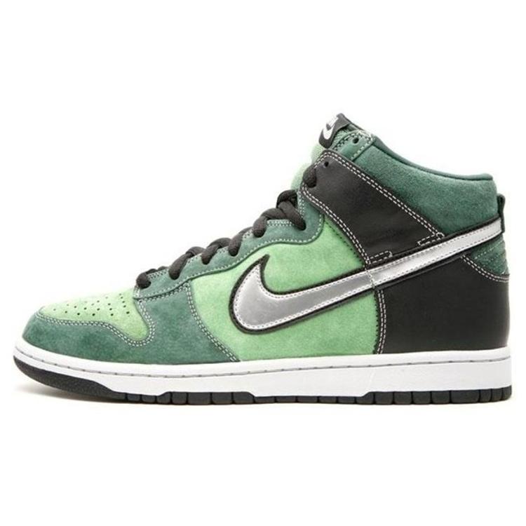 Nike Sb Dunk High Pro Brut 305050-304 44.5
Nike Sb Dunk High Pro Brut 305050-304 44.5